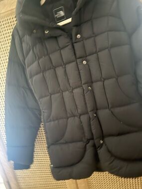 The North Face Black Quilted Puffer Slim Fit Jacket